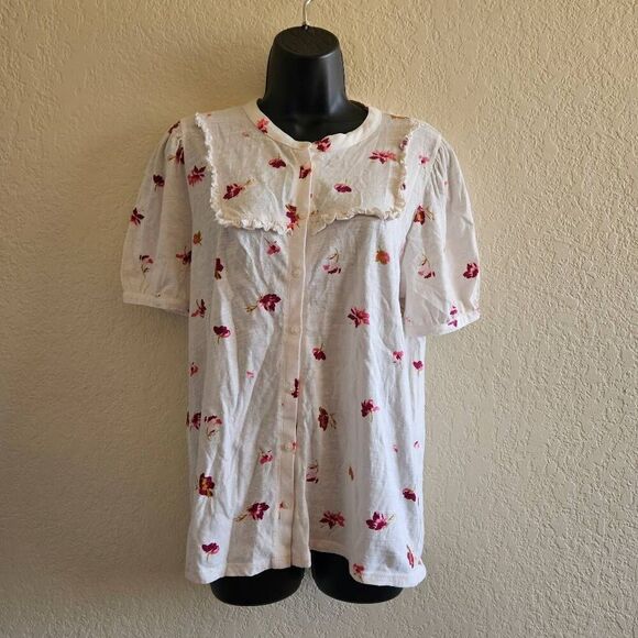 Lucky Brand Floral Button Up Top - Picture 2 of 9